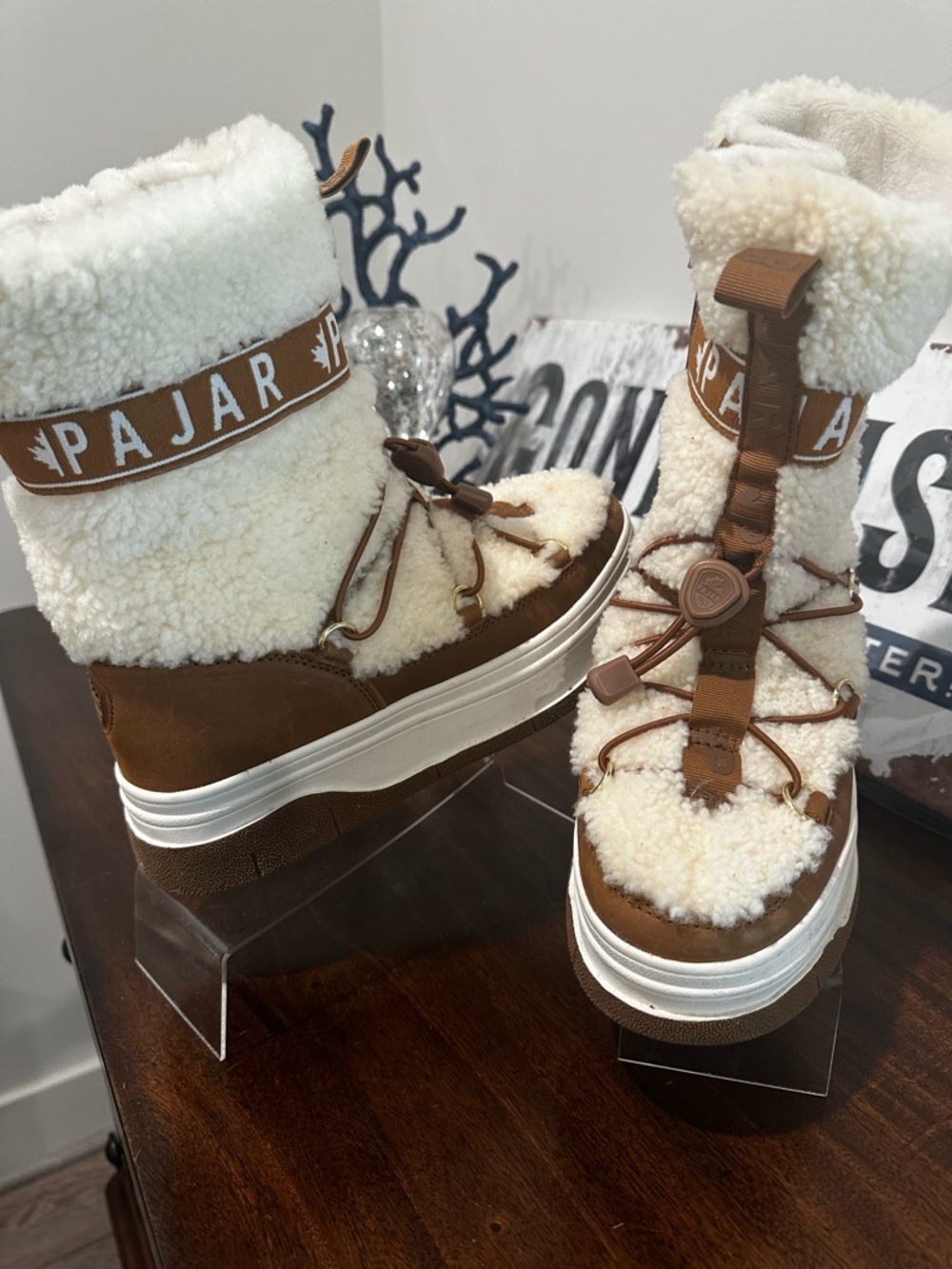 Pajar Womens Sherpa Winter Boots
